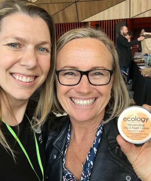 Alternative view of Rejuvenating Day and Night Cream with Jojoba and Kanuka