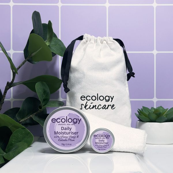 Home & Away Holiday Set