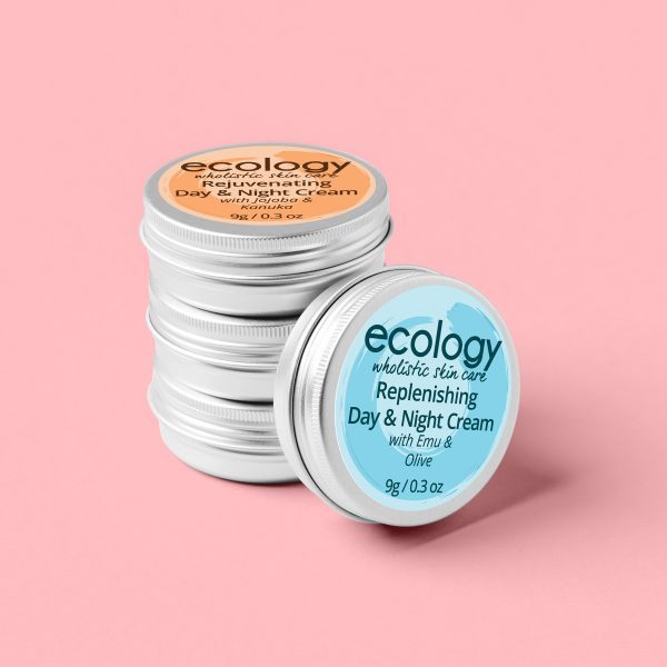 Alternative view of Stocking Stuffer of 9g Mini's